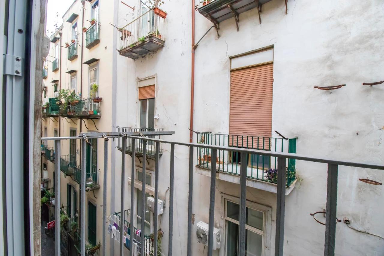 A I R Sant'Anna Bed and Breakfast Napoli Eksteriør billede