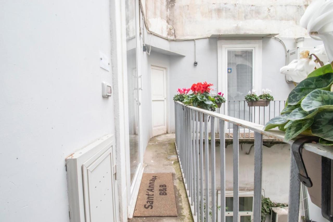 A I R Sant'Anna Bed and Breakfast Napoli Eksteriør billede