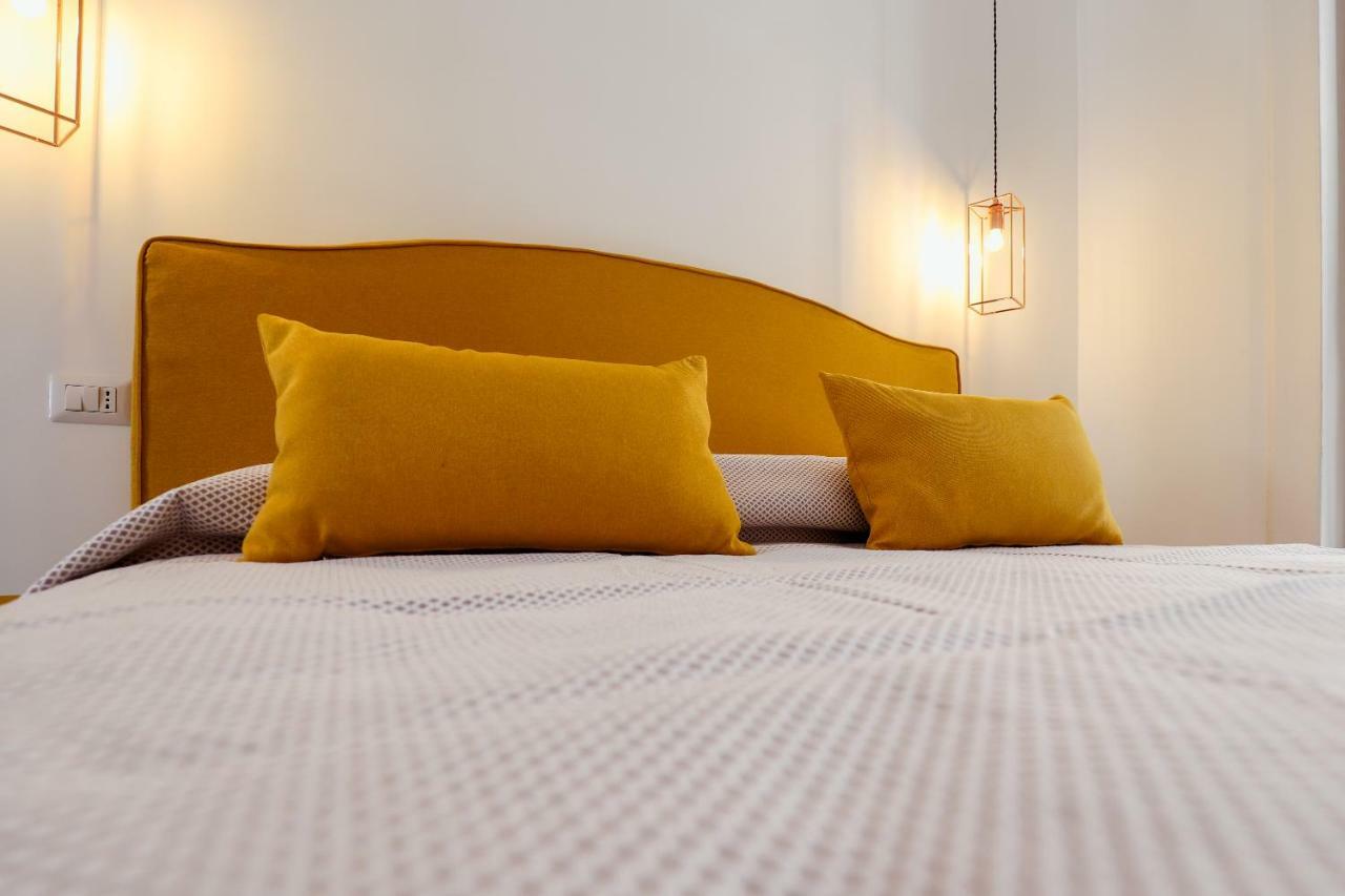 A I R Sant'Anna Bed and Breakfast Napoli Eksteriør billede