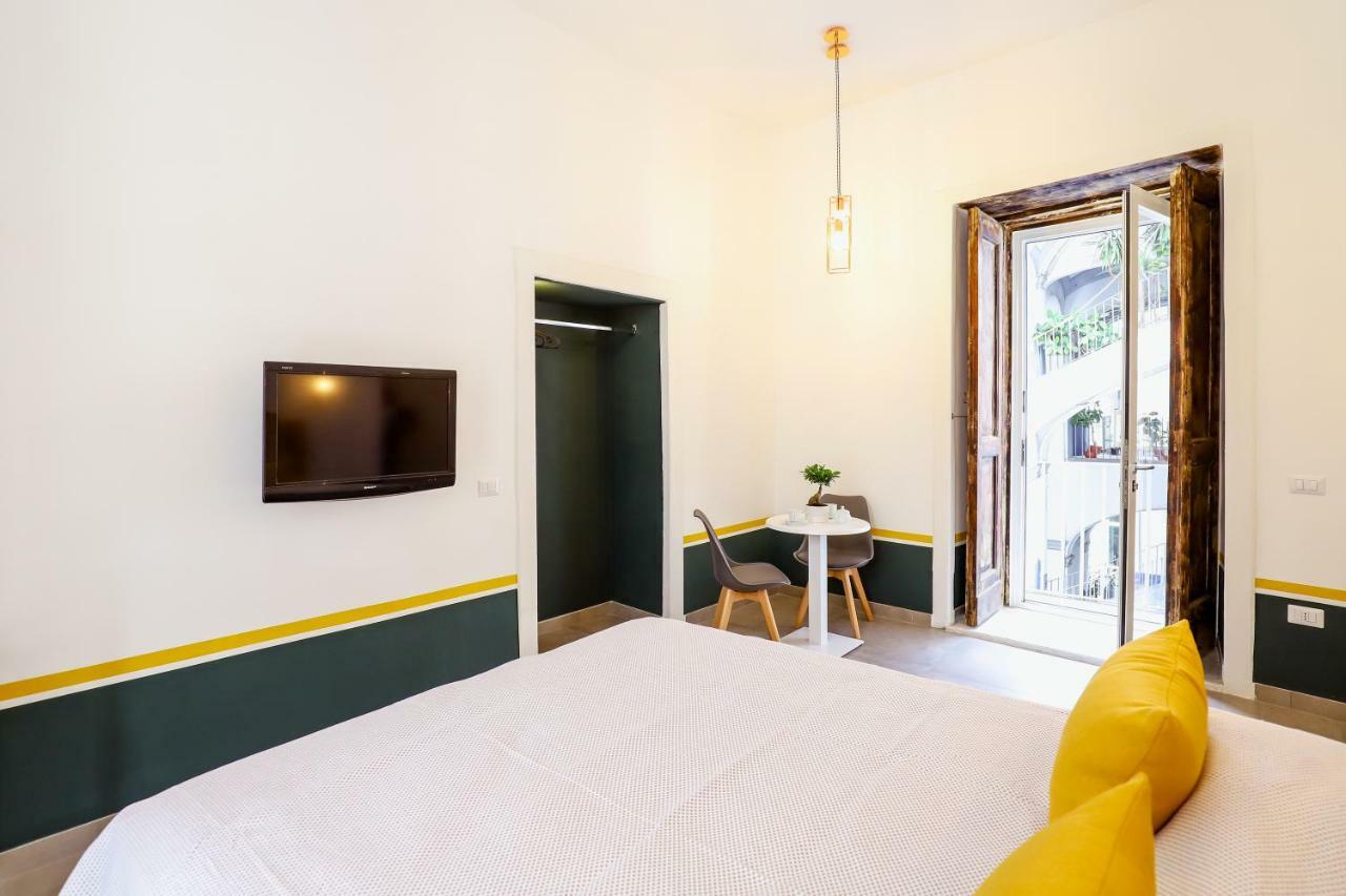 A I R Sant'Anna Bed and Breakfast Napoli Eksteriør billede