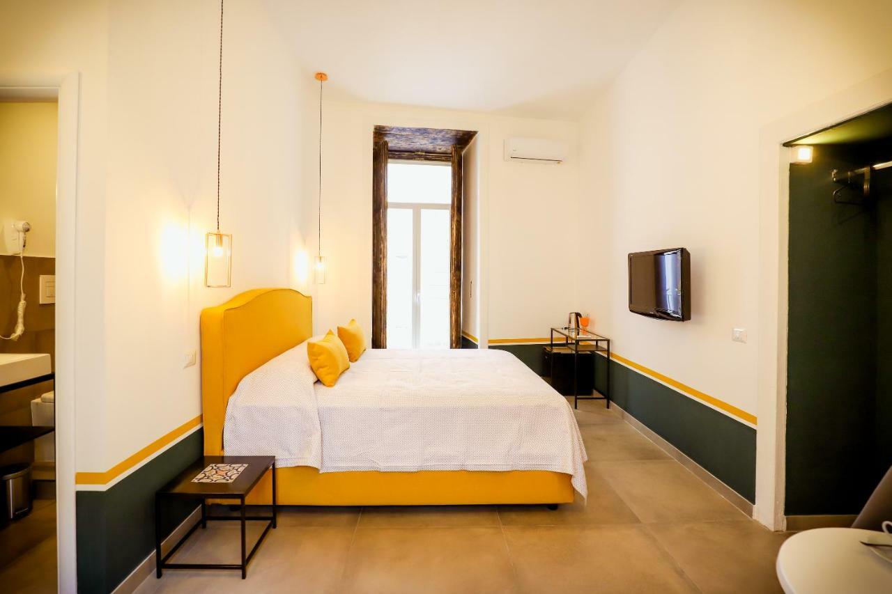 A I R Sant'Anna Bed and Breakfast Napoli Eksteriør billede